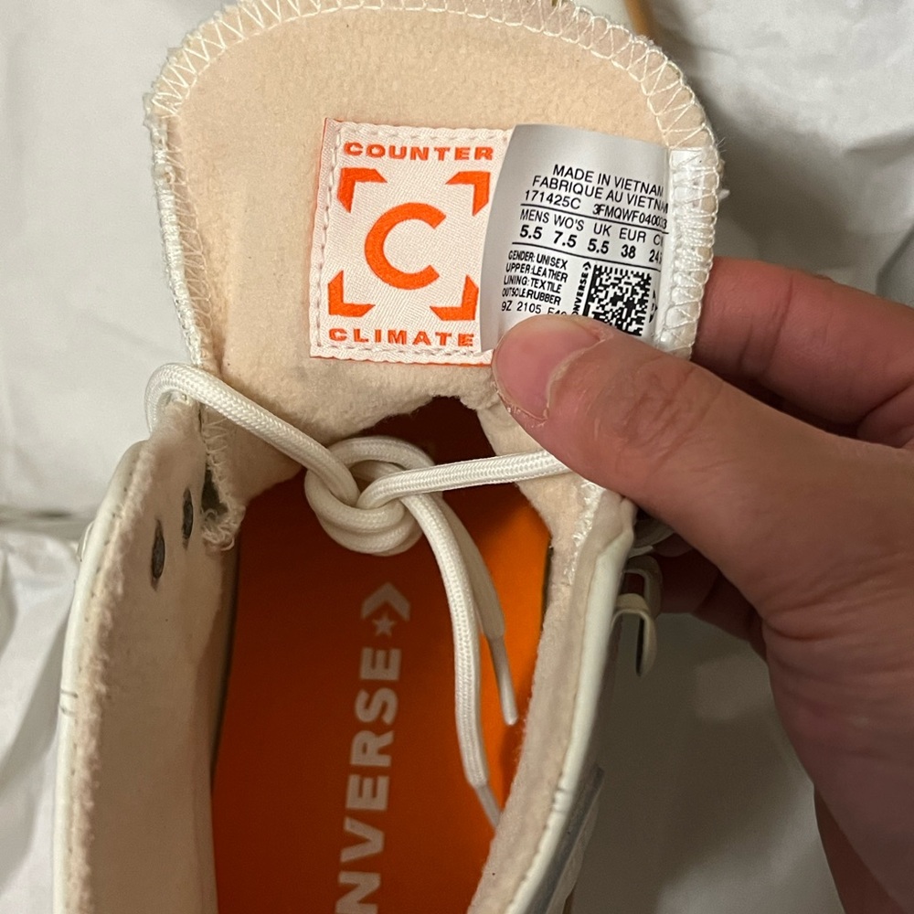 Converse Ctas Lugged Winter Waterproof Leather sneakers - Picture 4 of 7